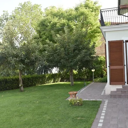 Apartment Paradiso *